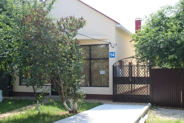 Гостевой дом ул. Кати Соловьяновой 14